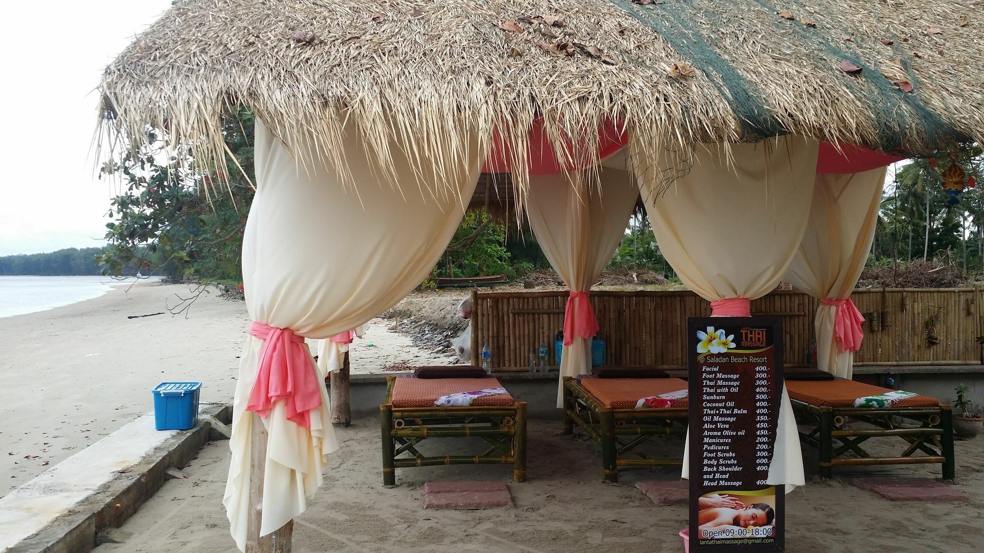 Salatan Resort Ko Lanta Exteriör bild